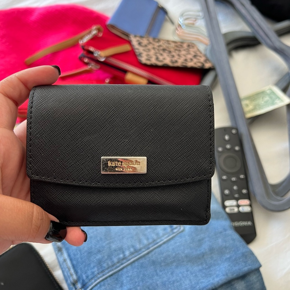 Kate Soade keychain wallet